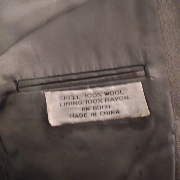 Nordstrom Jonathan Edward Three Piece Suits 40L - Picture 5 of 6